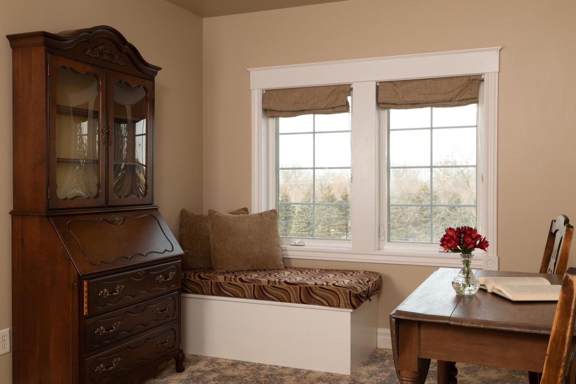 The Oakwood Inn Okoboji Bagian luar foto